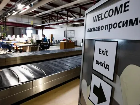 Das Flüchtlingsaufnahmezentrum Berlin-Tegel in Berlin schließt: Was passiert als Nächstes mit den Ukrainern?