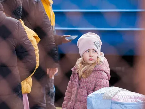 Какие страны массово покидают украинские беженцы: свежие данные Евростата