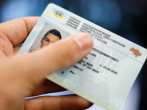 Dürfen Ukrainer ihre Führerscheine in der EU nutzen?