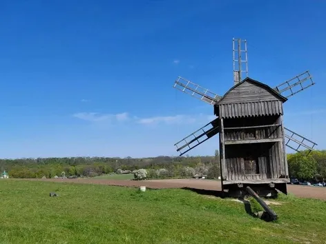 Il Museo Pirogovo in Primavera: Perché Maggio è il Momento Migliore per Visitare?