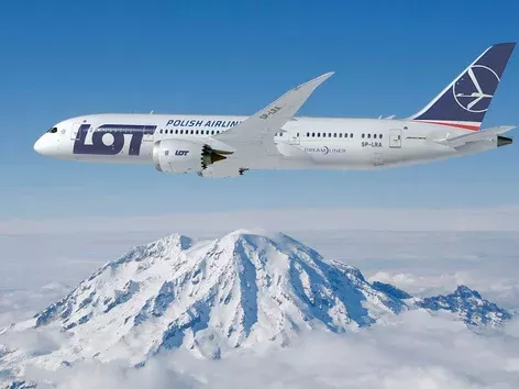 LOT Airlines launches a direct flight from the border with Ukraine to Milan: ticket prices