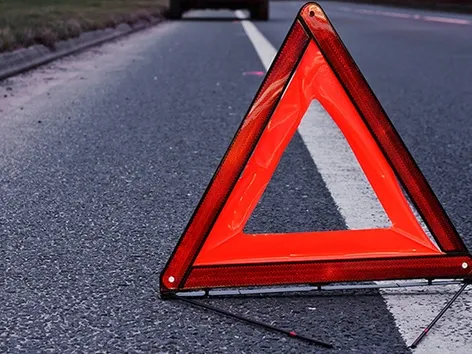 Die häufigsten Fehler von Fahrern, die zu Verkehrsunfällen in der Ukraine führen: Was jeder wissen sollte
