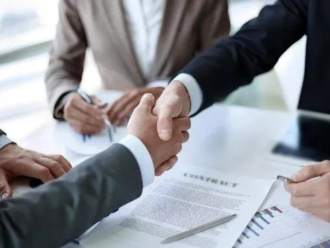 Wie man als Ausländer einen zuverlässigen Geschäftspartner in der Ukraine findet: rechtliche Beratung und notwendige Schritte