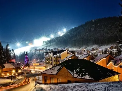 How much money did tourists leave in Bukovel in December?