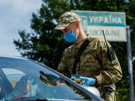 Безопасно ли иностранным туристам сейчас ехать в Украину?