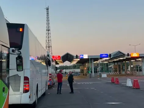 Einschränkungen für Busse an der Grenze zu Polen: Was sich ab dem 10. Juli 2025 für Beförderer und Passagiere ändern wird