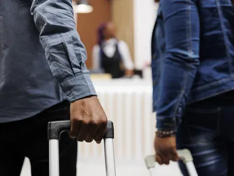 Principales países por número de migrantes en todo el mundo: ¿De dónde es más probable que emigren las personas en 2026?