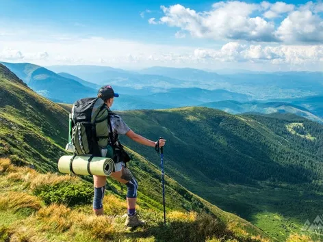 Climbing the mountains: Hoverla, Khomyak, Yavirnyk and Kostel – the best routes in the Ukrainian Carpathians