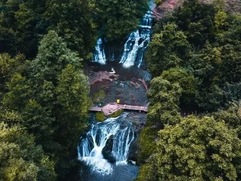 Водоспади та печери України: найкращі тури та маршрути від Visit Ukraine
