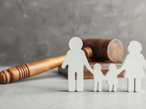 Familienrecht für Ausländer in der Ukraine: Ehe, Scheidung, Kinder und Dokumentenanerkennung im Jahr 2025