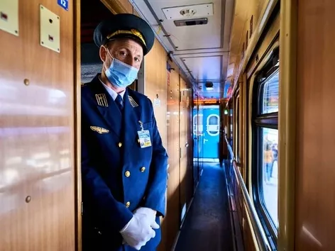 Дополнительная плата за нераспечатанный билет: в Укрзализныце напомнили о правилах путешествий на поезде в Австрию и Венгрию