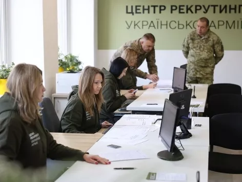 The first recruitment center of the Ukrainian army was opened in Kyiv: address, contacts and available services