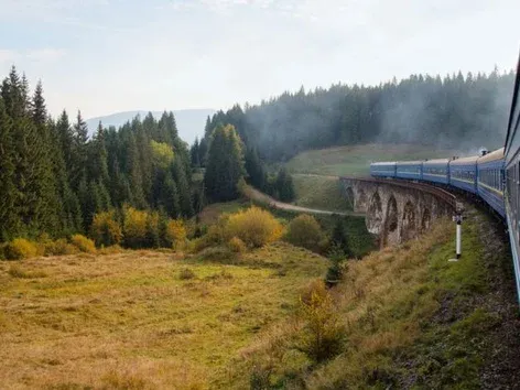 Züge in die Karpaten ändern ihre Routen: Was ist der Grund und wie werden die Züge fahren?