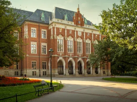 Where to Apply in Poland: A New Ranking of the Best Universities