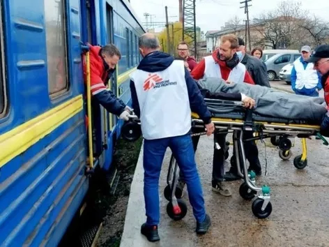 Ukrzaliznytsia launches special ticket booking service for relatives of wounded soldiers