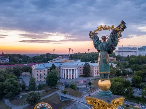 Ukraina jest niezłomna: Miejsca historii i wydarzeń bieżących