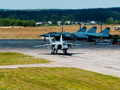 Удар по Саваслейку и не только: ВСУ вновь атаковали аэродромы россии и, похоже, результативно