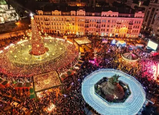Новорічні тури в Україні з Visit Ukraine: куди поїхати святкувати 2026
