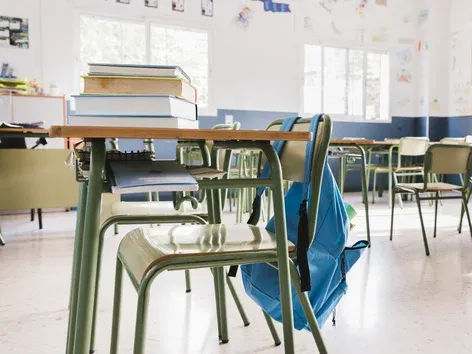 High School Reform in Ukraine Starting in 2027: 10 Specialized Tracks, Subject Selection, and a New Educational System