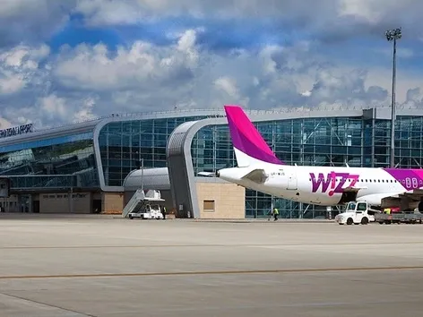 Wizz Air lanza nuevos vuelos de verano a destinos costeros desde Polonia: destinos, fechas y precios