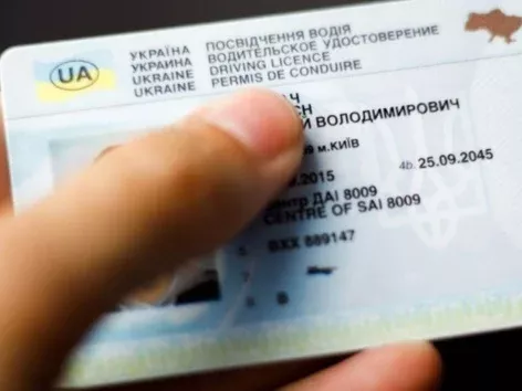 Driver's license can now be ordered and exchanged with delivery abroad: how to use it
