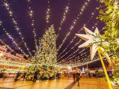 Where to go in Kyiv in January to prolong the festive mood for adults and children?