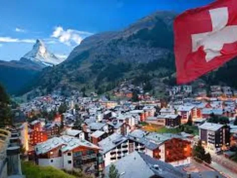 La Suisse simplifie l'emploi pour les Ukrainiens avec le statut S : ce qui va changer à partir du 1er décembre