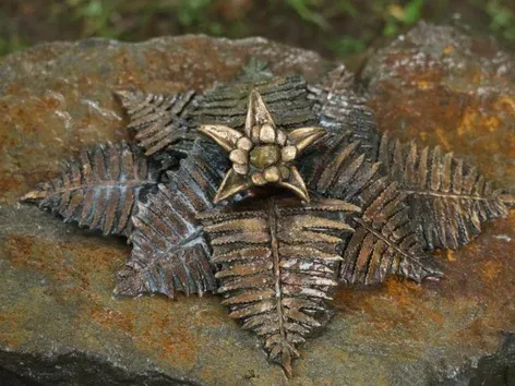 Uzhhorod has been enriched with new mini-sculptures: where to find a fern flower and Saint Urban