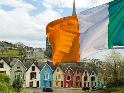 Vertreibt Irland ukrainische Flüchtlinge? Das Programm für kostenlose Unterkünfte wird eingestellt