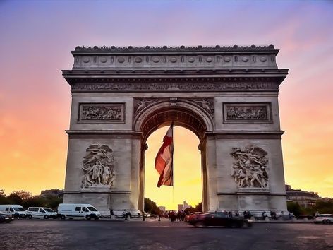 Как оформить вид на жительство во Франции: 9 вариантов остаться в стране