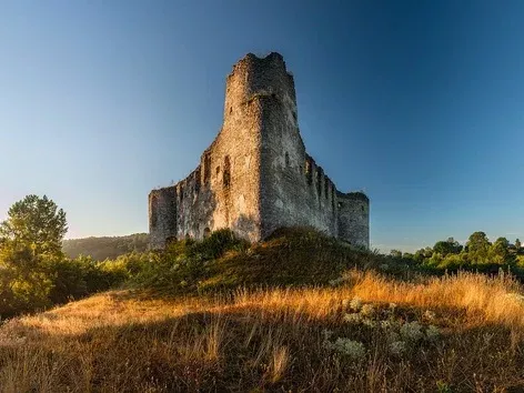 The legacy of history: Ukrainian castles turned into ruins