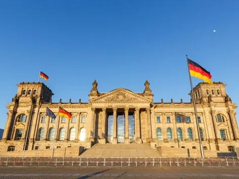 What is SCHUFA in Germany and how to check your credit history: an explanation for Ukrainians