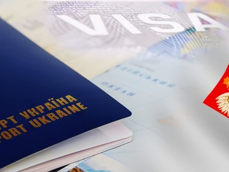 Водителям из Украины разрешили открывать визы прямо в Польше
