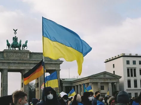Which German states have received the largest number of Ukrainians?