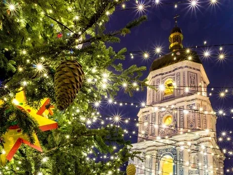 Как приехать в Украину на новогодние праздники?