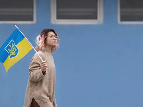 Wie viele Ausländer sind in der ersten Hälfte des Jahres 2025 in die Ukraine eingereist und aus welchen Ländern kamen sie am häufigsten?