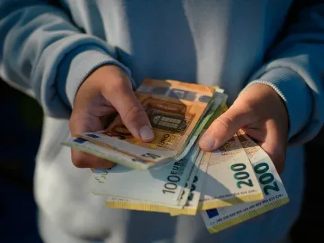 Social benefits have risen sharply in the EU: which countries have the highest rates?