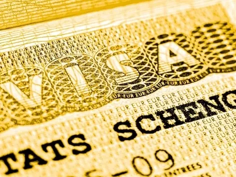 Are there any countries in Europe that still issue golden visas and passports?