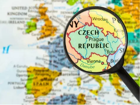 Украинцам в Чехии, желающим на дольше остаться в стране, готовят жесткие условия