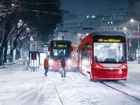 Словакия отменяет бесплатный проезд в общественном транспорте для украинцев