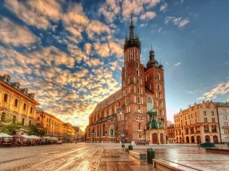 Insurance in Poland: who needs a policy and how do they differ?