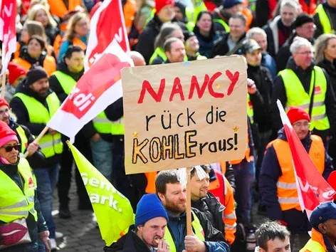 В Германии начались забастовки на местном транспорте: в каких городах будут проходить
