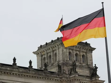 La Germania prevede di inasprire la politica migratoria seguendo l'esempio della Danimarca: cosa cambierà per gli ucraini e gli altri migranti?