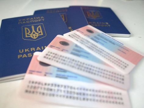 Residence permit (karta czasowego pobytu) in Poland: what difficulties Ukrainians may face when applying for a document and methods of solving them