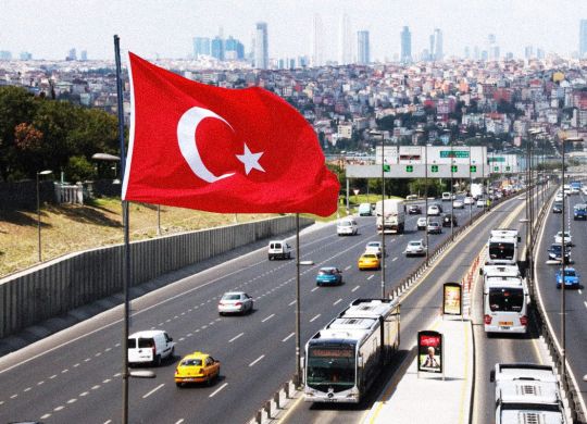 Правила перебування автомобілів на українських номерах в Туреччині: нові умови