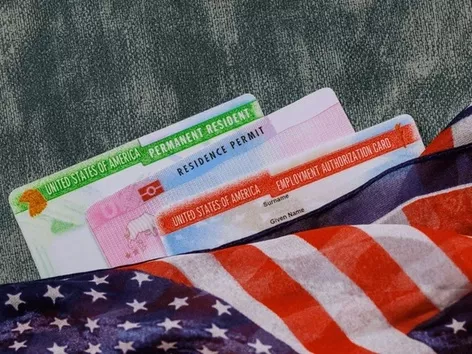 Cómo detectar estafadores entre los “asistentes” de inmigración en EE. UU.: consejos para ucranianos