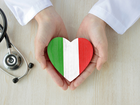 How can Ukrainians in Italy get free medical care?