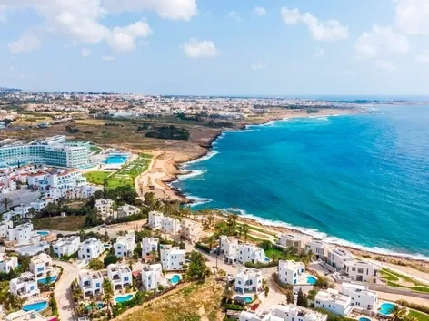 New rules for free stay of Ukrainian refugees in Cyprus hotels: what has changed