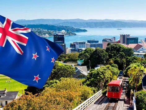 New Zealand to grant Ukrainian refugees residence permits: how to get them