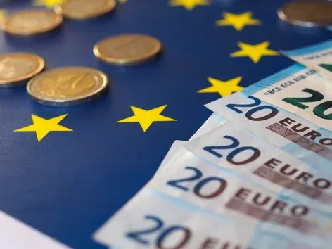 Financial Assistance for Ukrainians in Europe in 2026: How Much Do Different Countries Pay?